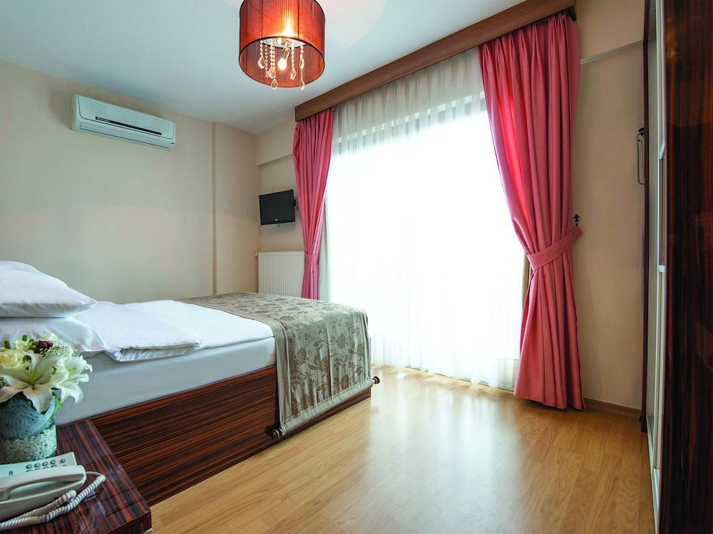 Blueway Hotel Residence Istanbul Exterior photo