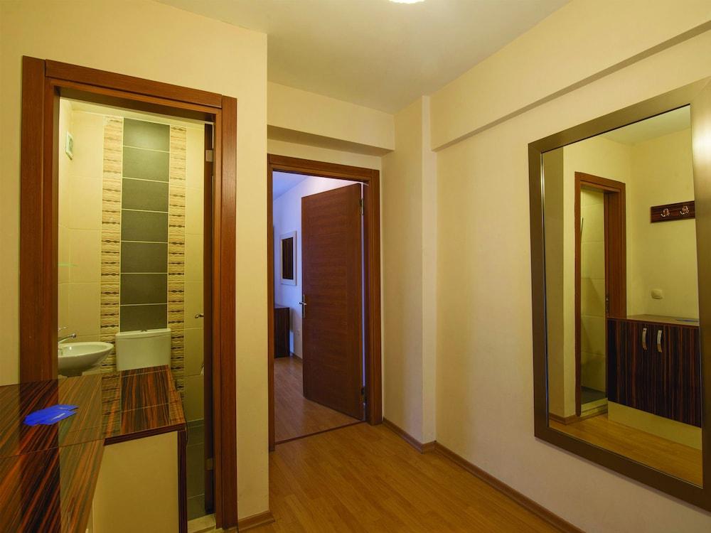 Blueway Hotel Residence Istanbul Exterior photo